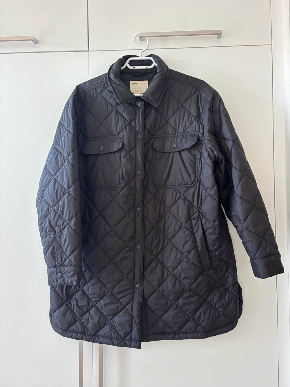Tilley Quilted Black Women's Jacket - Lightweight Seasonal Coat